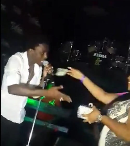 Vidéo: Pluie de « Dollars » pour Waly Seck à Las Vegas