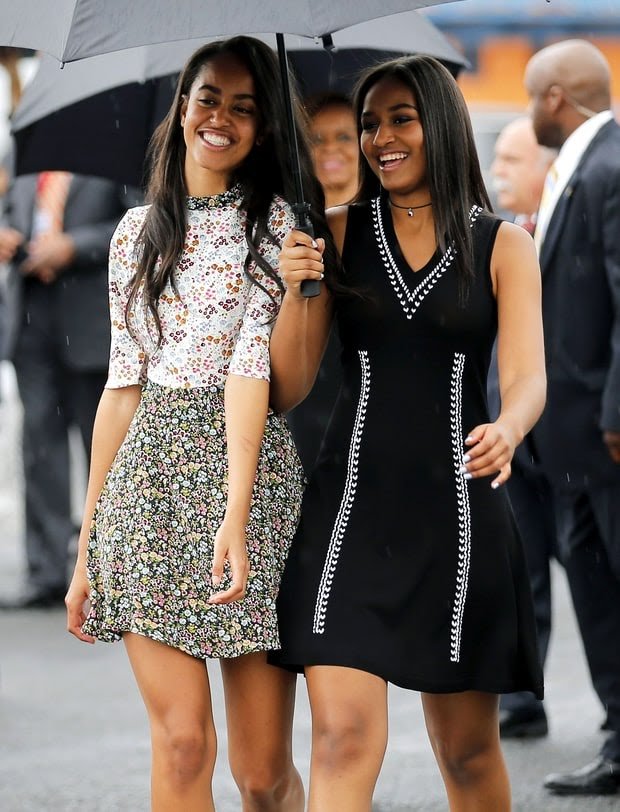 (08 photos) Sasha et Malia, les filles très stylées du couple Obama – Regardez.