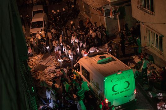 Turquie : l’attentat meurtrier de Gaziantep a été commis par un kamikaze entre12 et 14 ans