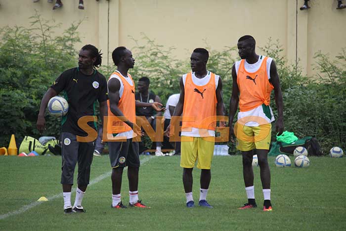 Foot – Aliou Cissé: « Je n’ai effectué que 21 matches, il est donc difficile de jouer comme le Barça »