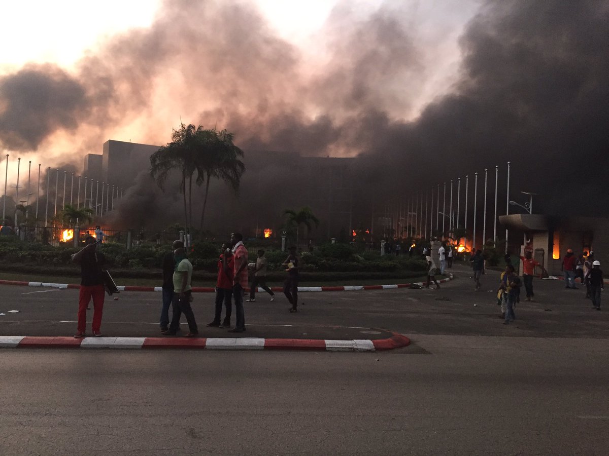 Urgent-Gabon: l’Assemblée Nationale incendiée, la France exige les résultats des bureaux de vote
