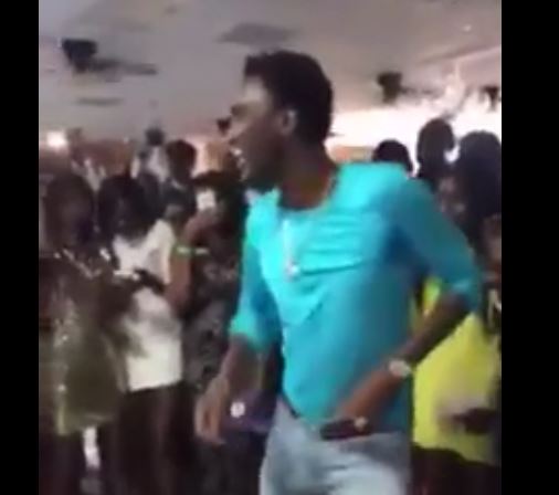 Vidéo: Waly Seck lâche une nouvelle danse