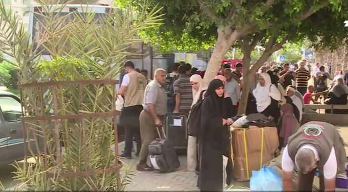 Vidéo: Des pèlerins de Gaza traversent Rafah pour se rendre au hajj – Regardez.