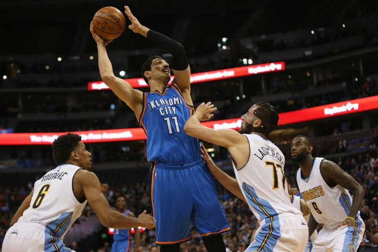 Le basketteur turc Enes Kanter « sacrifie » ses parents pour son maître Gülen
