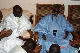 Visite des membres de Rewmi chez Cheikh Sidy Mokhtar Mbacké: Le khalife a prié pour Idrissa Seck