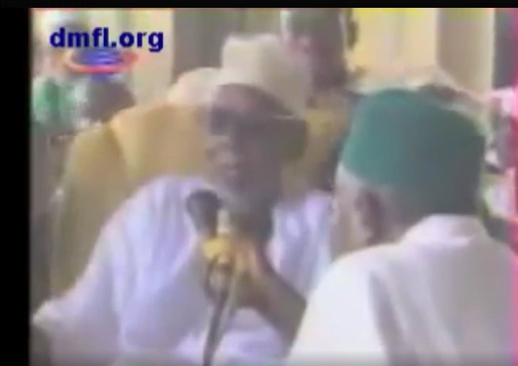 Vidéo: Mame Abdou Aziz Dabakh en larmes