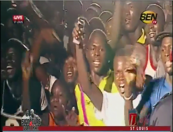 Vidéo – Les fans de Modou Lo se déchaînent à Saint-Louis