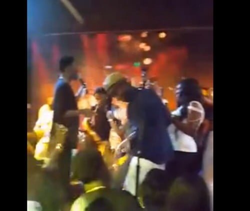 Vidéo: La diaspora de l’Ohio gâte Waly Seck sur scène.