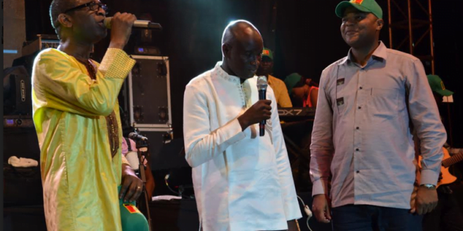 « Un métier est important » selon Youssou Ndour aux jeunes