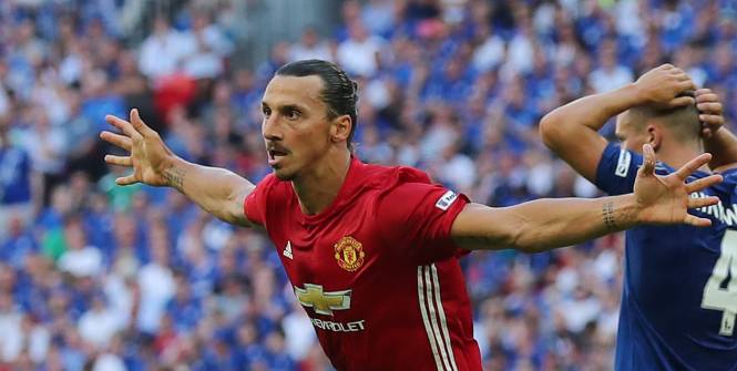 Zlatan réduit la marque, (2-1) en faveur de City