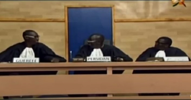 Sketch: « Rirou Tribunal » du Vendredi 09 Septembre 2016