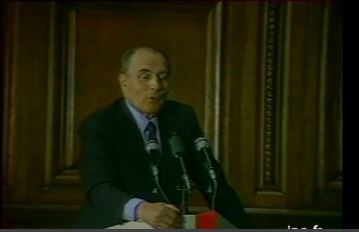Vidéo : "Nos ancêtres les Gaulois" : la leçon d'histoire de Mitterrand à Sarkozy.Regardez
