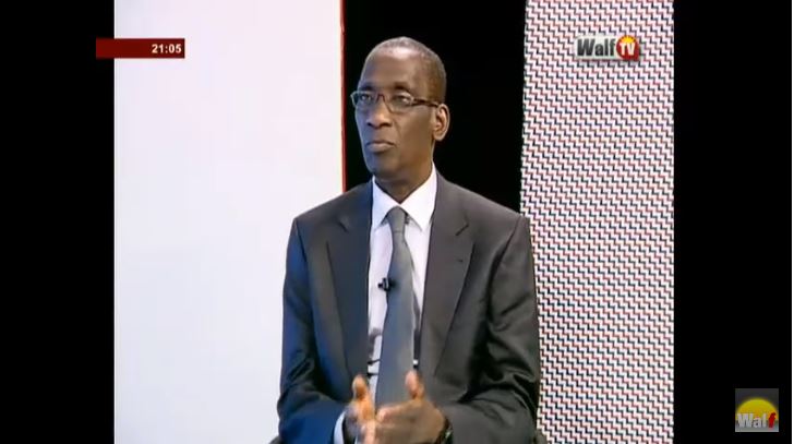 Vidéo : Mamadou Diop Decroix sur le pétrole dans Opinion. Regardez