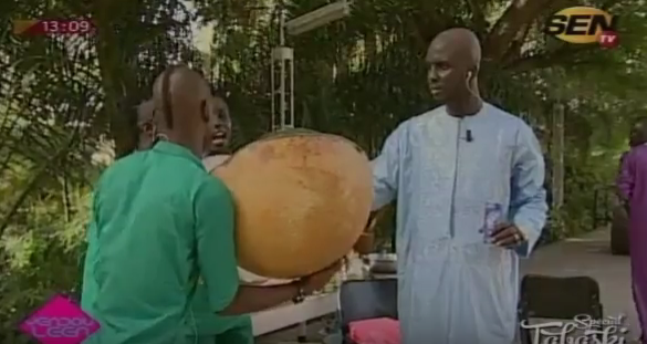 Vidéo : Yendouleen sur la SenTv en mode spécial Tabaski – Regardez.