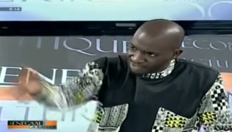 Vidéo: Tounkara à son invité: « Gueed sa rew si gnak fayda… » – Regardez.