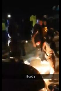 Vidéo – Booba hué par la foule à la cité Atepa .. »Todjo féne… » ! Regardez !