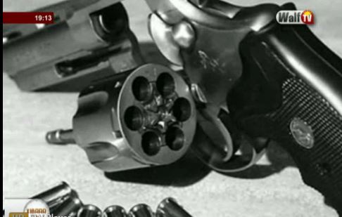 Vidéo – Meutre du taximan : le comissaire Cheikhouna Keita dénonce le traffic illégal d&rsquo;armes au sénégal…! Regardez!