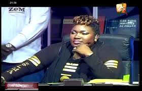 Vidéo : Gaston Mbengue à Bijou de la 2stv  » Mba dou dégn la takk takou souff « .Regardez !