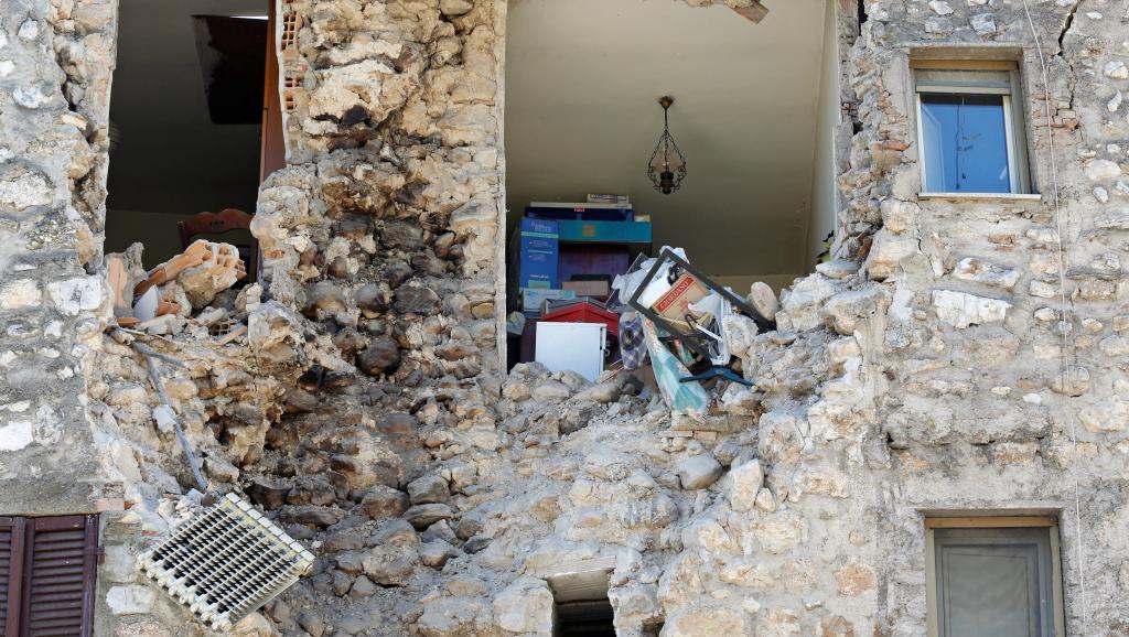 Italie-Tremblement de terre: aucune victime, mais le plus intense depuis 30 ans