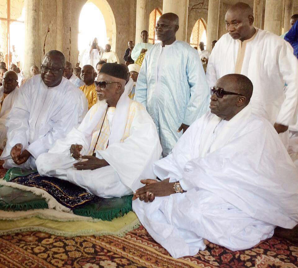 Le Khalife de Touba pour un retour à Dieu. Rama Yade s’attaque à Hollande. Points sur l’actu de ce lundi sur Senego