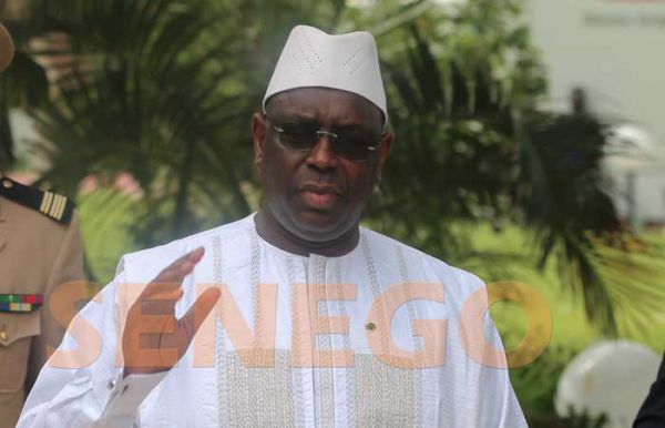 Ndiassane: Macky Sall ecrase le chantier de Wade