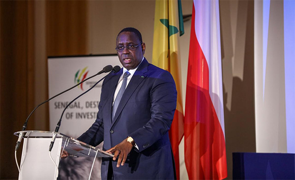 Macky Sall salue la reconversion du chantier naval de Gdansk