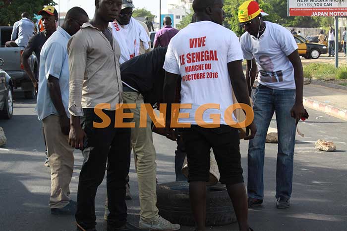 marche-opposition-du-14-octobre-2016-40