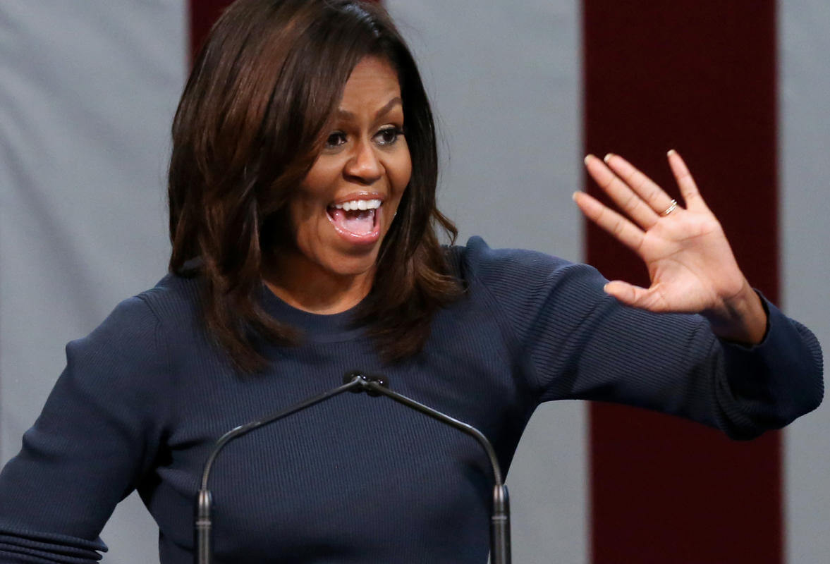 Etats-Unis : la femme d’Obama fusille Donald Trump