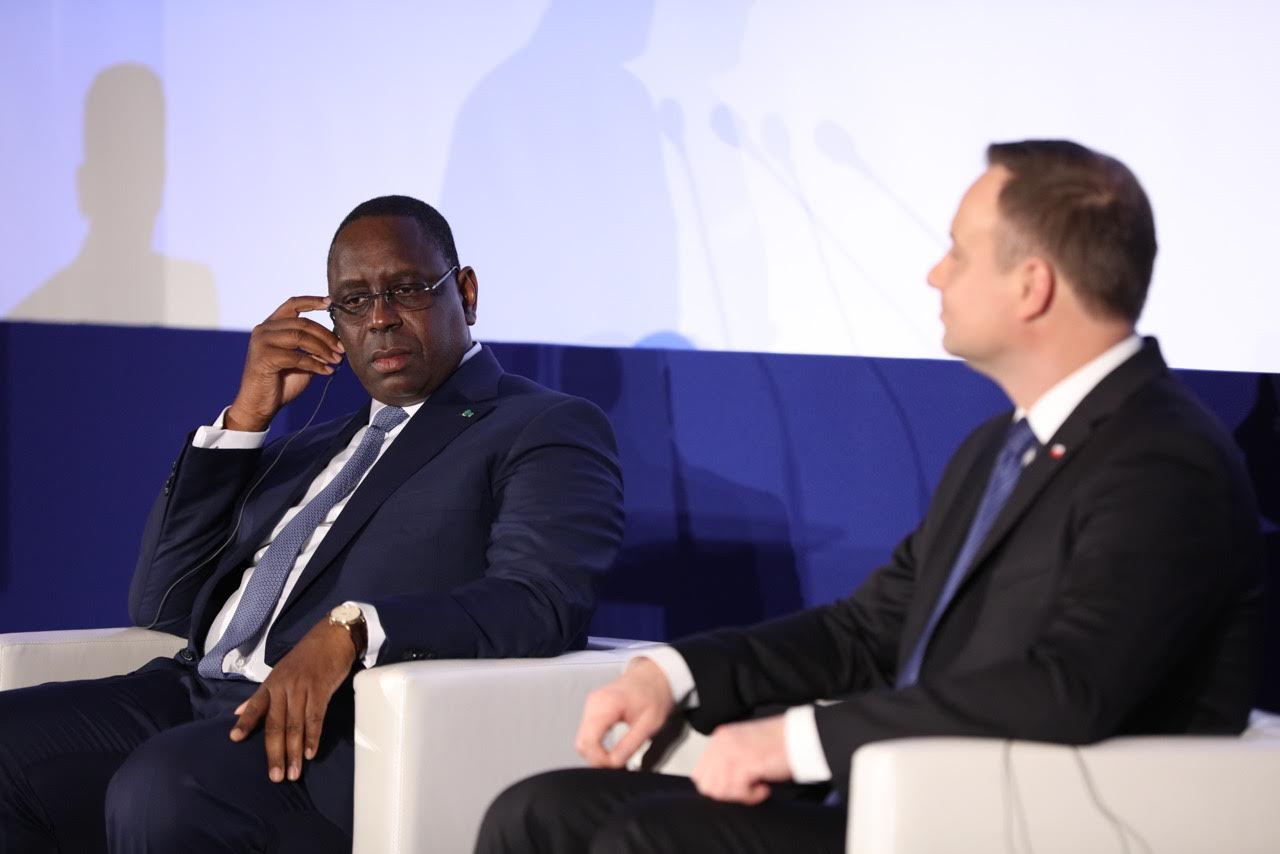 Président Macky Sall :  » Je remercie le Président Andrzej Duda et … »