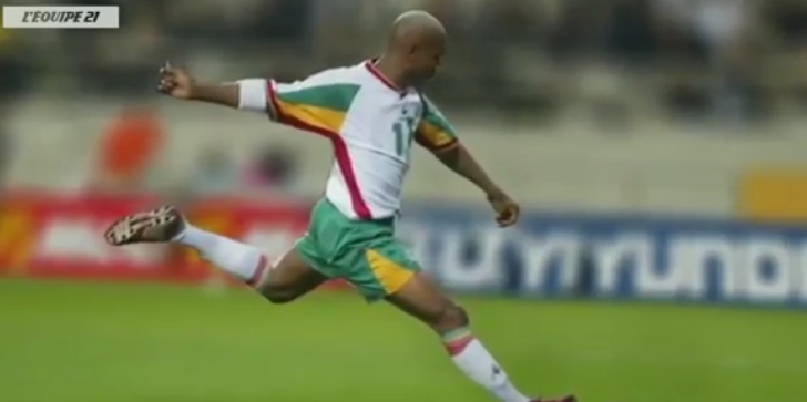 Vidéo: Ce que El Hadji Diouf à dit à Franck Leboeuf le jour du match Sénégal-France