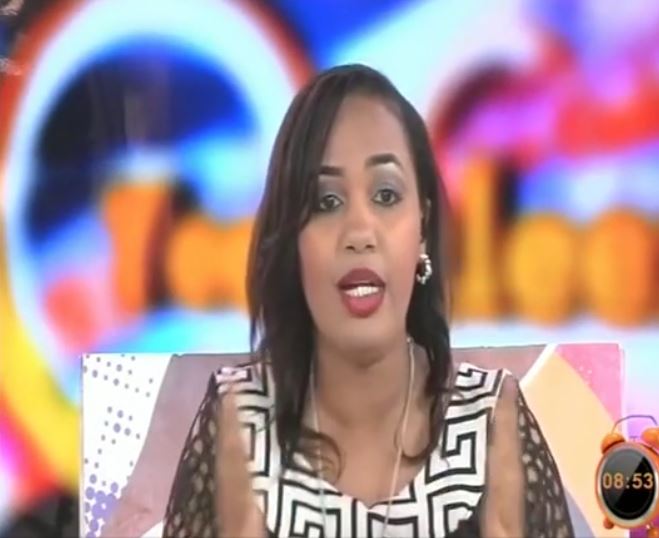 Vidéo : Dieynaba Seydou Ba « indispose » Aissatou Paye Fall d’éloges – Regardez.