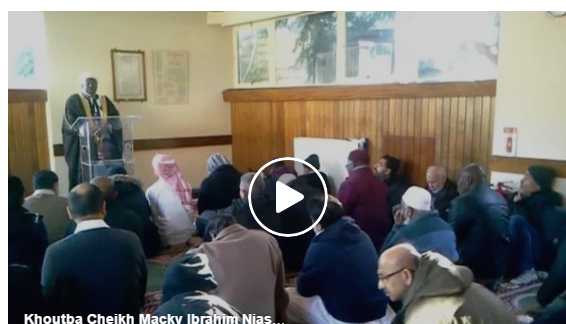 Vidéo: Khoutba Cheikh Macky Ibrahim Niass À Londres. Regardez!