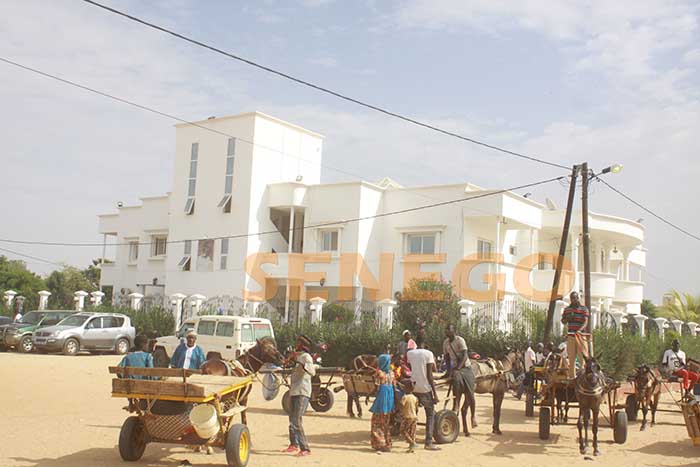 chez-cheikh-bethio-touba-1