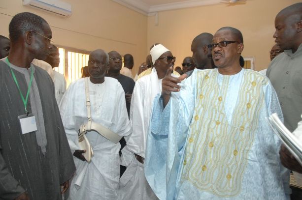 Une forte délégation du Pds à Touba pour apporter  les  »Ziaras » du président Wade