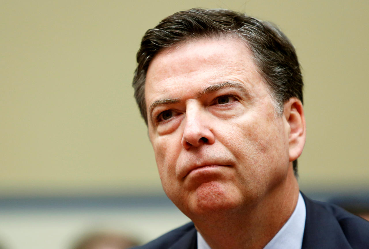 États-Unis : Le patron du FBI s’est-il immiscé à tort dans la campagne ?