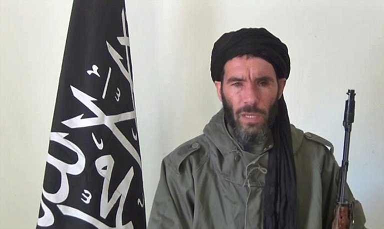 Le jihadiste Mokhtar Belmokhtar visé par une frappe française, probablement mort