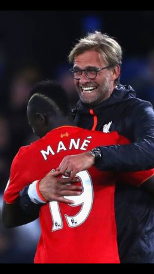 Foot – Klopp sur le retour de Sadio Mane: « Sa blessure au genou a refait surface »