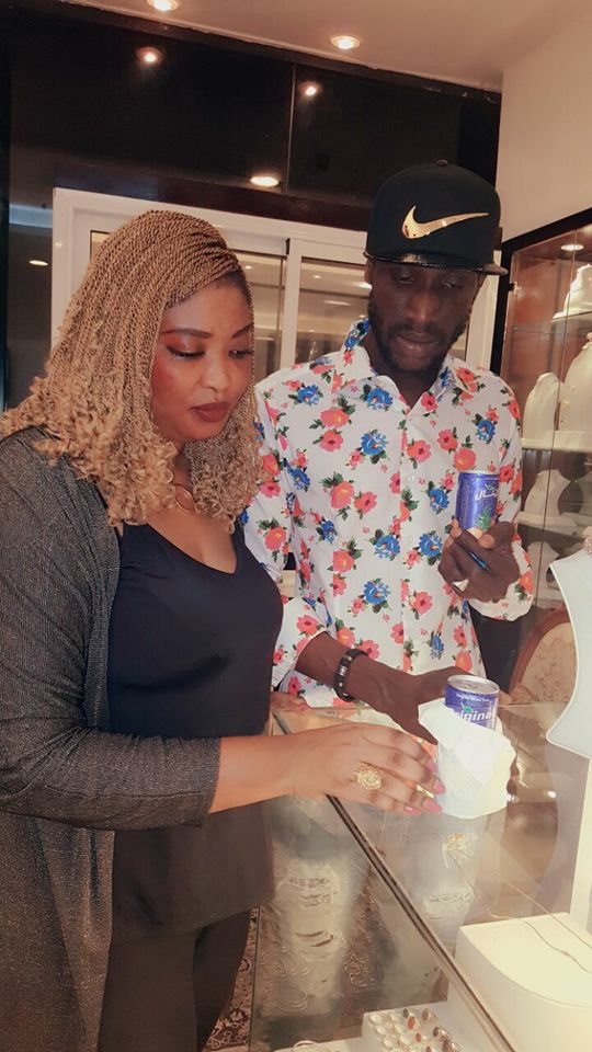 Photos: Sanekh en compagnie de sa belle épouse Sadya