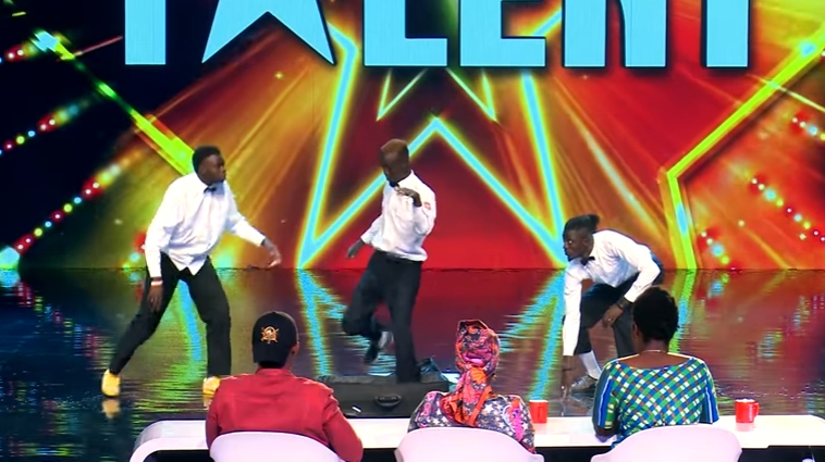 Vidéo – L’Afrique a un incroyable talent: les « Crazy Boys » du Sénégal mettent le feu !