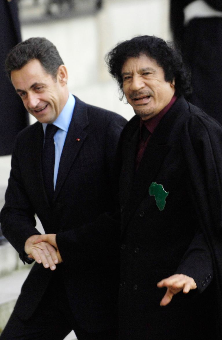 Révélation : Kadhafi aurait offert à Sarkozy trois valises d’argent