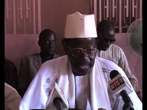Confidences de Serigne Moustapha Cisssé: Quand Serigne Babacar a demandé à Serigne Cheikh pourquoi il aimait porter des costumes… »