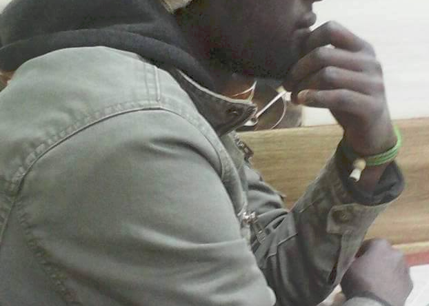Audio: Il refuse à sa mère veuve d’avoir un petit copain…