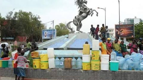 Arrêt sur image: Dakar a soif très soif