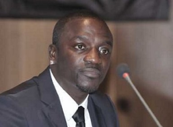 Akon mobilise plus de 600 milliards de francs CFA pour les africains