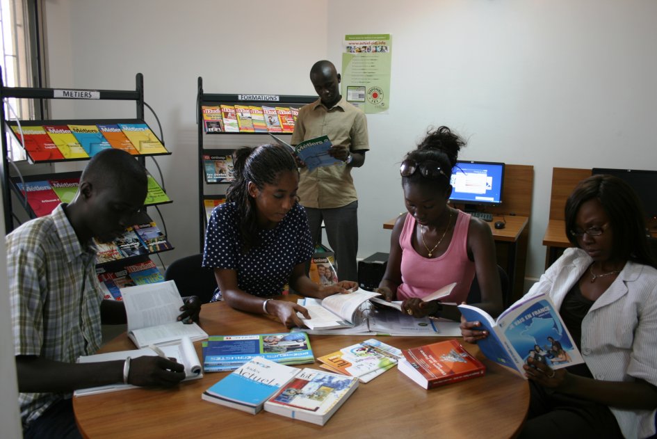 Les étudiants Sénégalais en France s’indignent pour la lenteur et la non attribution des bourses socio-pédagogiques