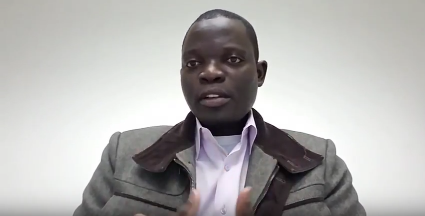 Vidéo – Situation en Gambie : Un Sénégalais de la diaspora appelle Macky Sall à la prudence