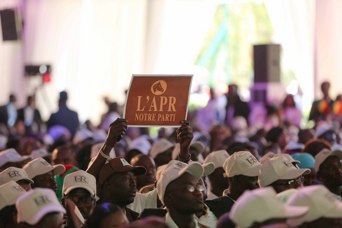 Accueil du président – Mbacké : des jeunes Apéristes promettent d’arborer des brassards rouges