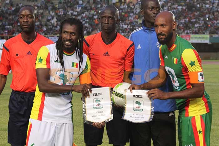 (12 Photos)-Images du match entre la Génération 2002 et les Amis d’Anelka