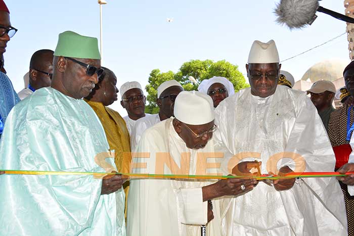 (20 photos)-Gamou 2016: Macky inaugure la maison des hôtes à Tivaoune. Regardez