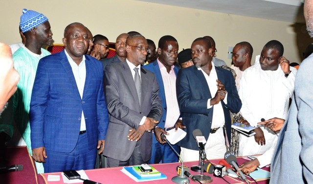 Mankoo va déposer  sa plainte contre Aliou Sall. Pressions sur Jammeh. Points sur l’actu de ce jeudi sur Senego
